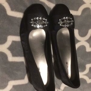 Gorgeous Black Heel with bling
